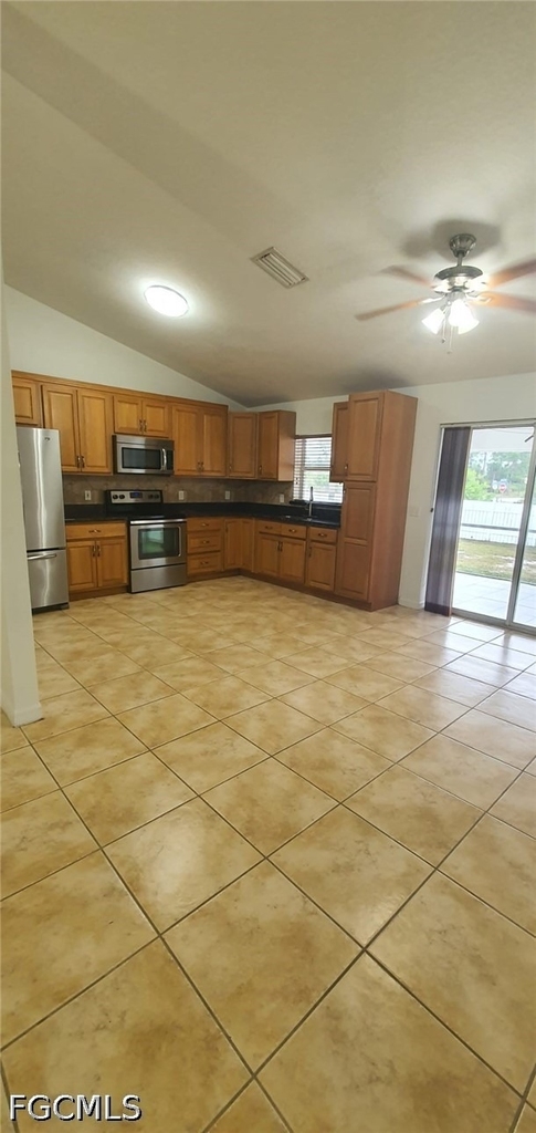 403 Lovers Avenue - Photo 13