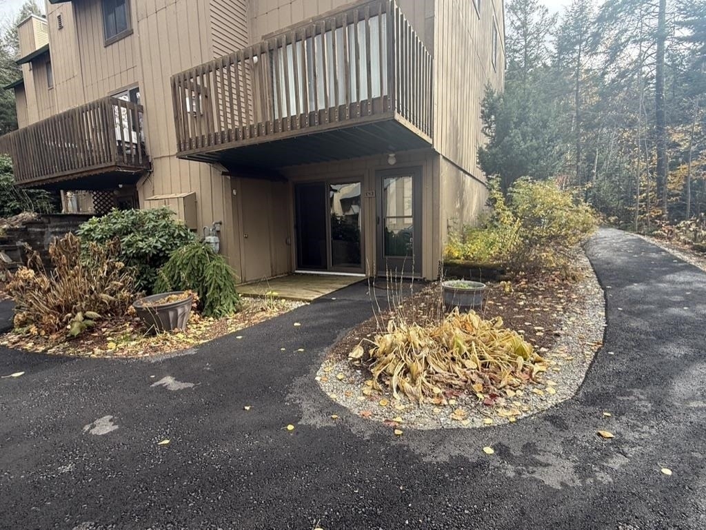 6 Windsor Hill - Photo 1