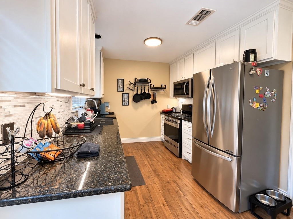 5103 Darnell Street - Photo 4