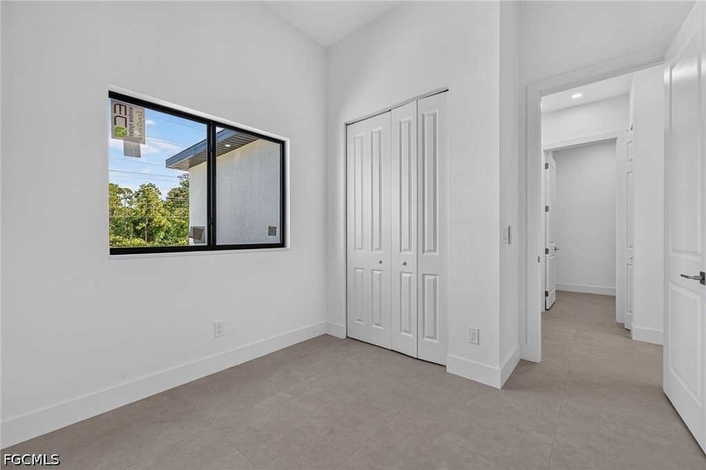 1728 Kismet Parkway W - Photo 21