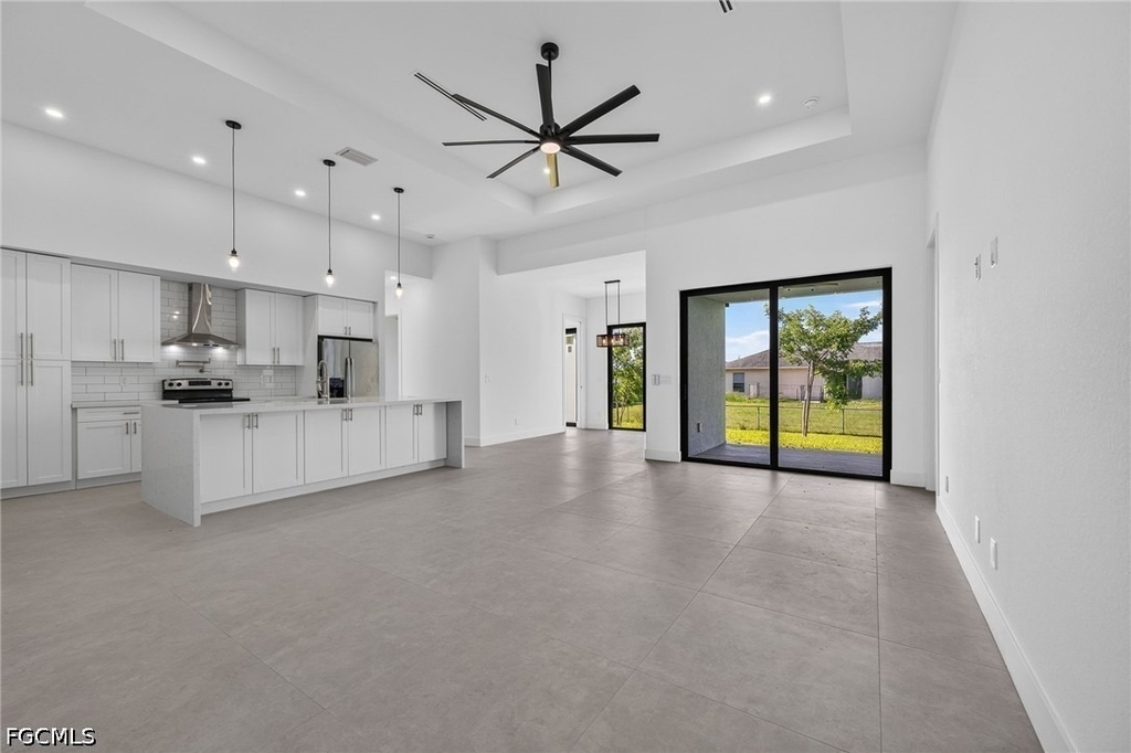 1728 Kismet Parkway W - Photo 5