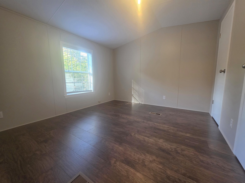 48 Whitcher - Photo 5