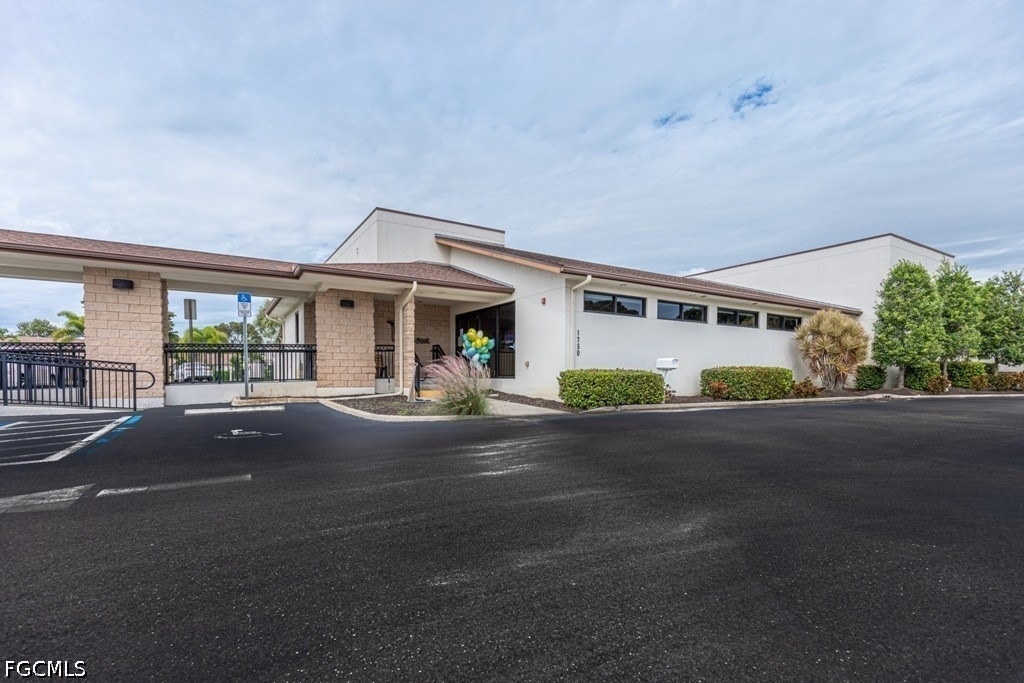 7402 Lake Breeze Drive - Photo 30