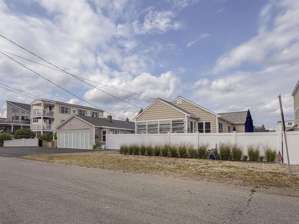 14 Lawrence - Photo 25