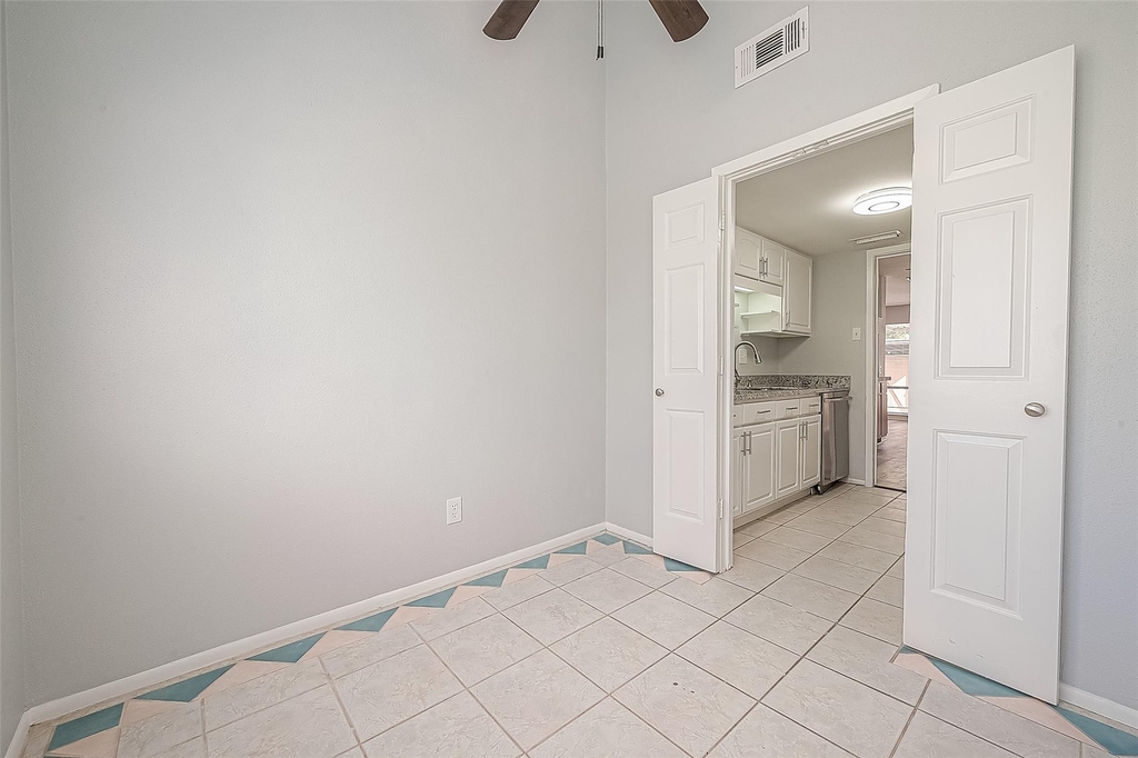 12829 Briarwest Circle - Photo 22