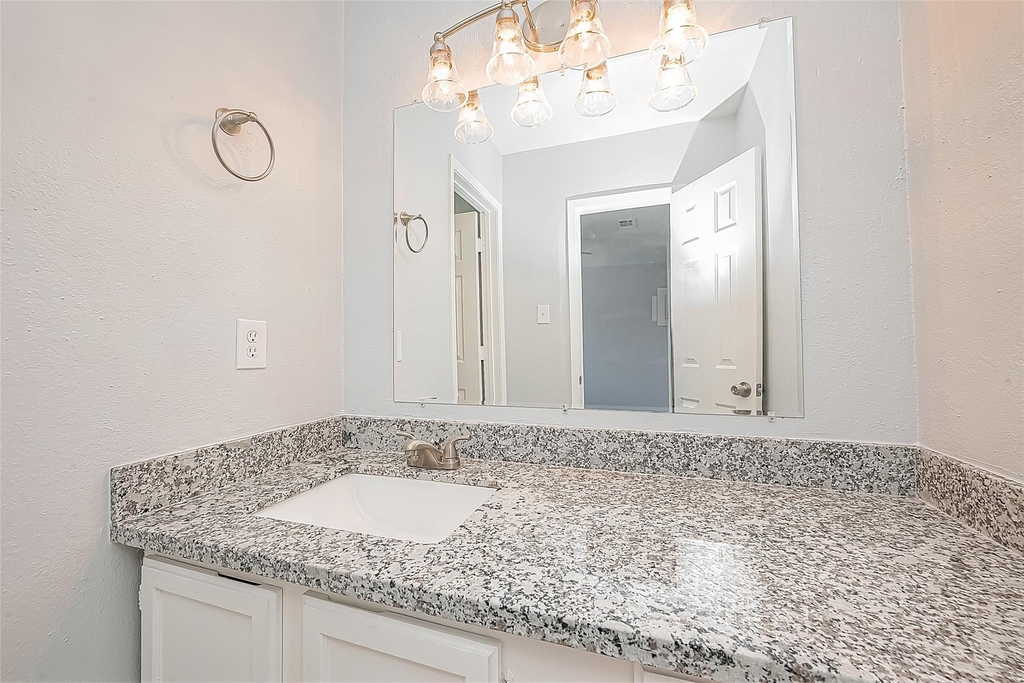12829 Briarwest Circle - Photo 10