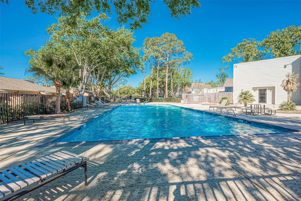 12829 Briarwest Circle - Photo 47