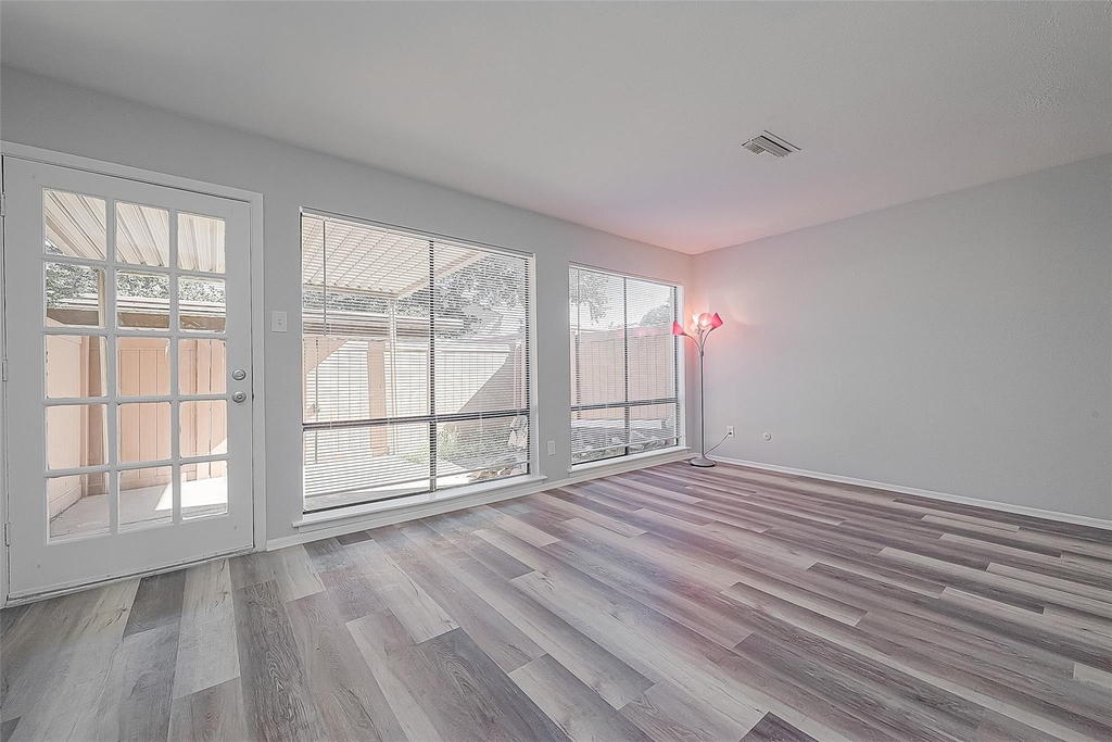 12829 Briarwest Circle - Photo 32