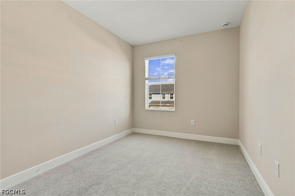 5137 Draco Circle - Photo 13