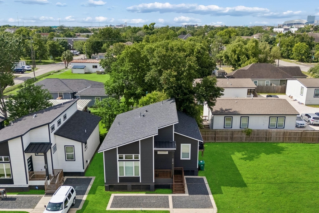 2614 Noble Street - Photo 16