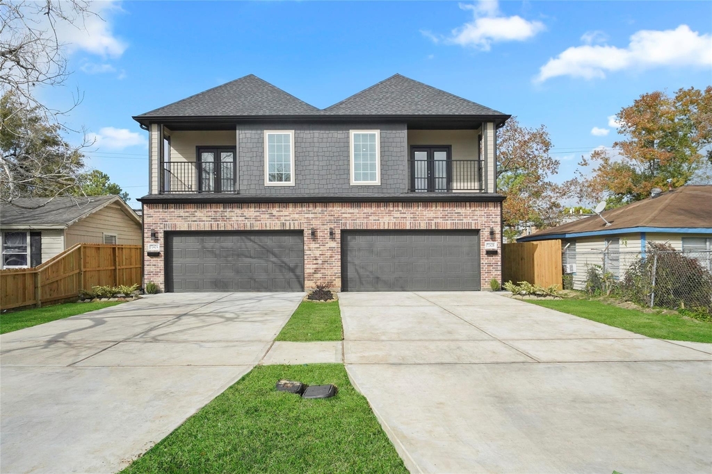 7242 Saint Augustine Street - Photo 0