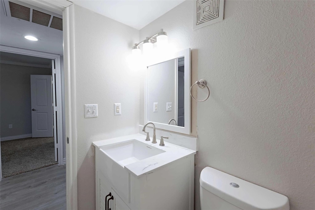132 Oyster Creek Drive - Photo 10