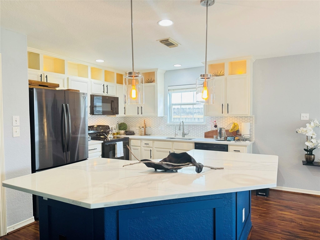 11927 W Vita Circle - Photo 0