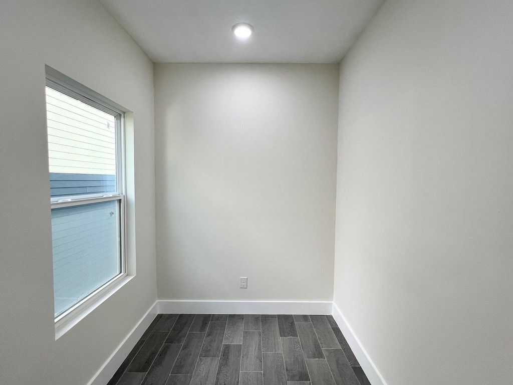 4315 Plaag - Photo 9