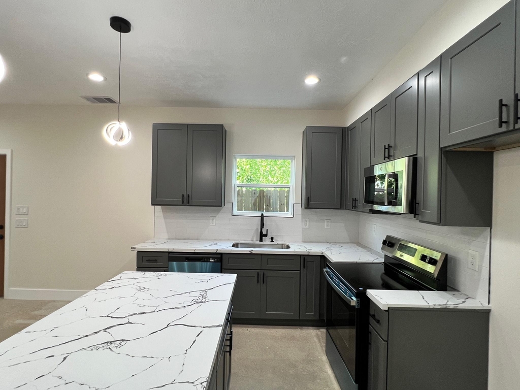 4315 Plaag - Photo 2