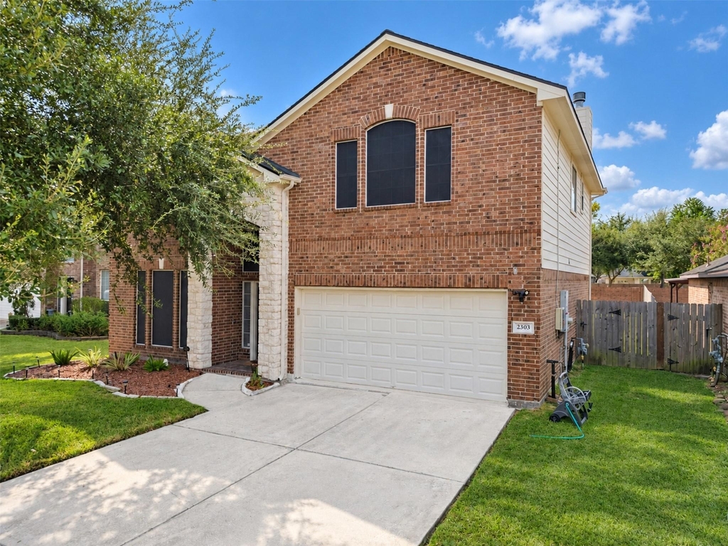2303 Megellan Point Ln Lane - Photo 2