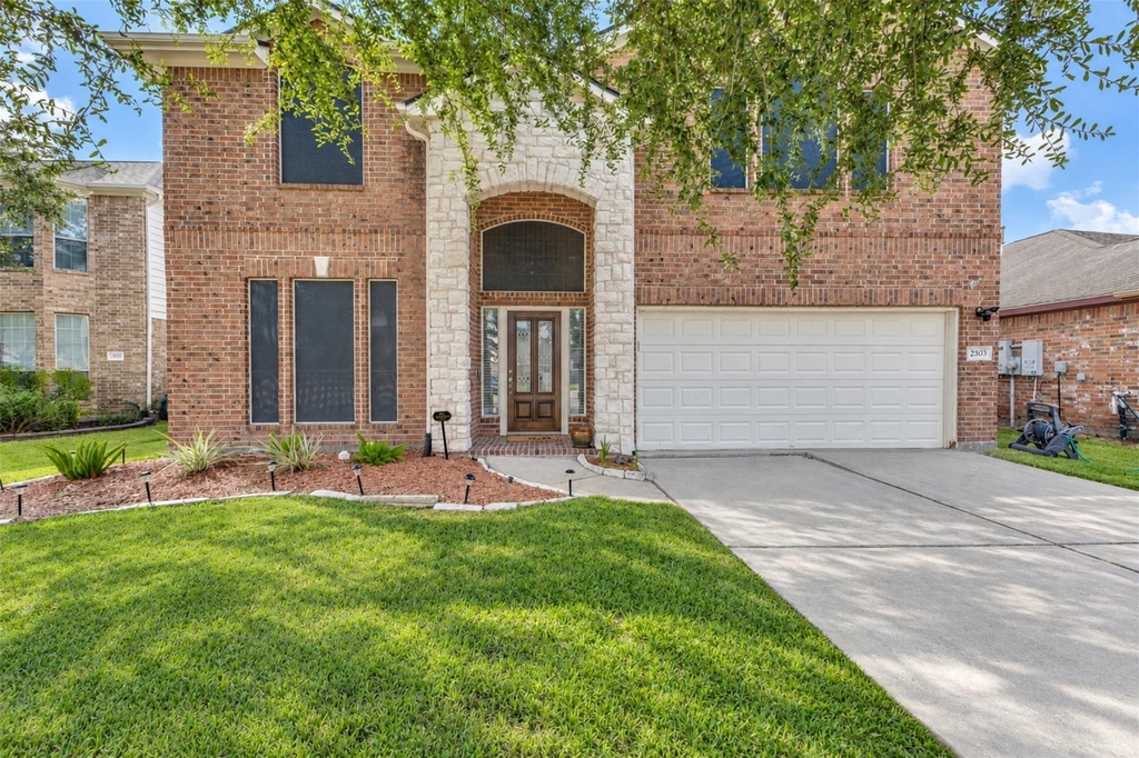 2303 Megellan Point Ln Lane - Photo 0