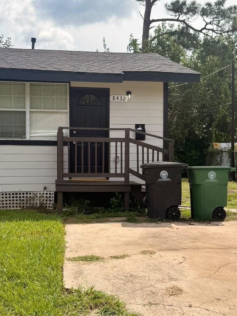 8432 Garland Street - Photo 2
