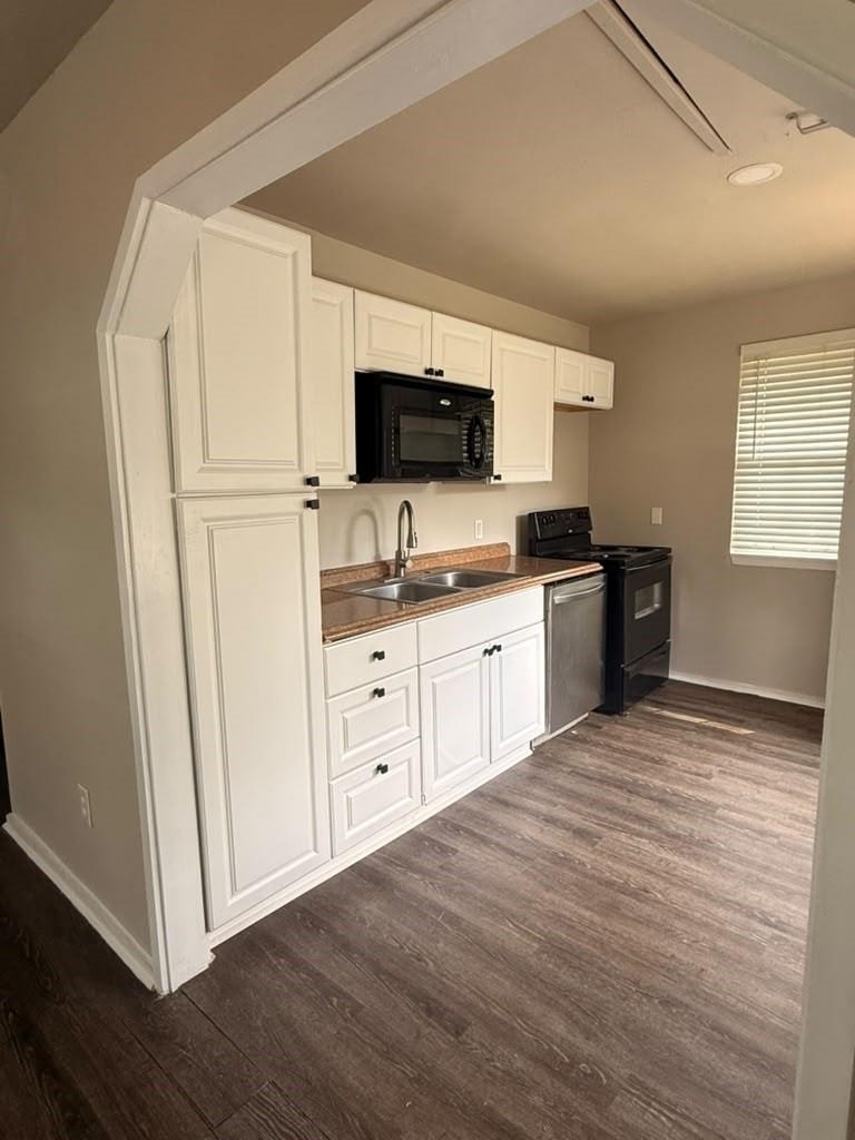 8432 Garland Street - Photo 8