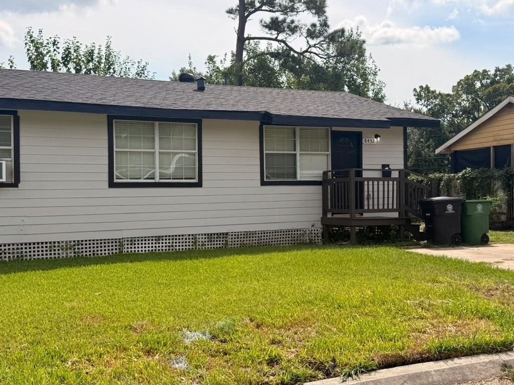 8432 Garland Street - Photo 0