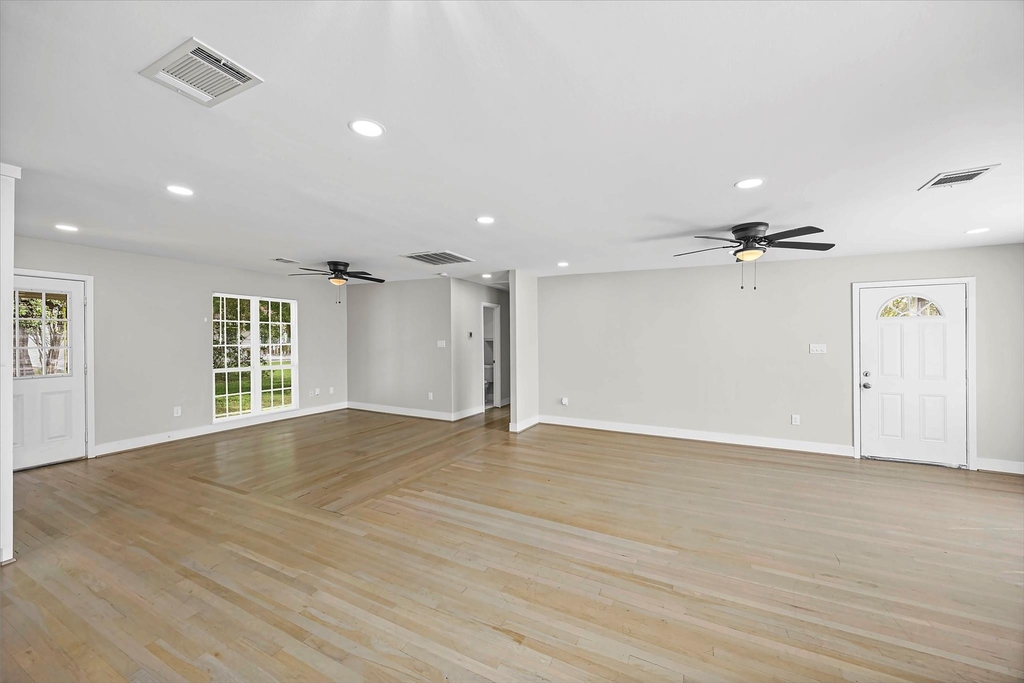 7221 Evans Street - Photo 11