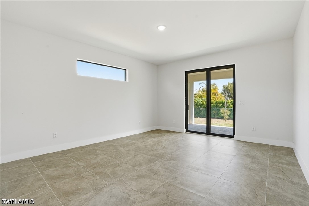 2303 Nw 18th Place - Photo 13