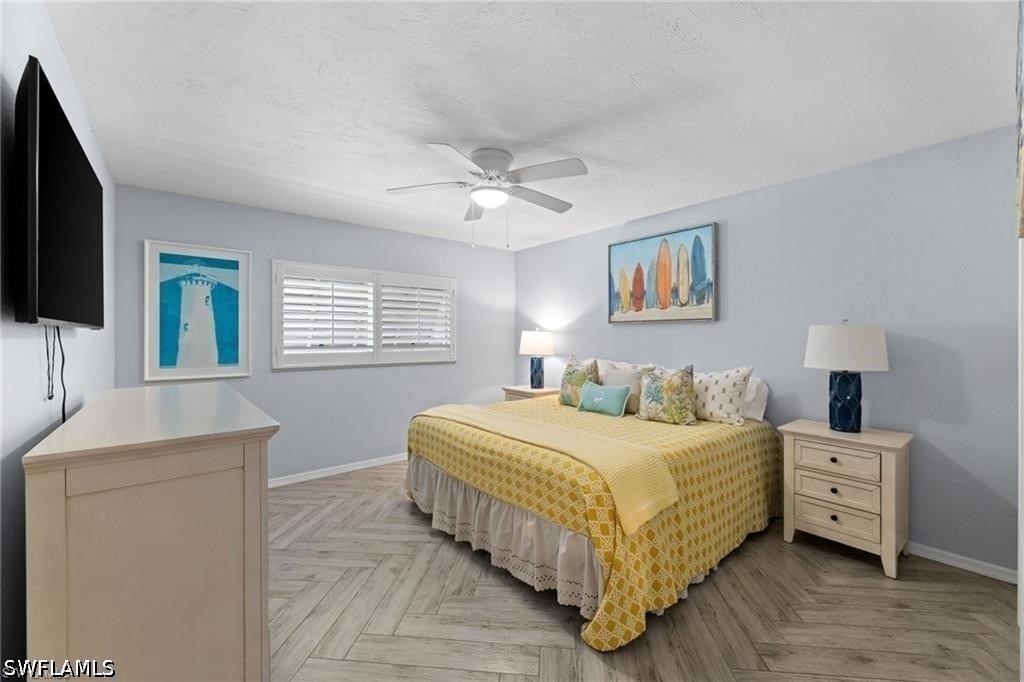 2467 Pine Woods Circle - Photo 37