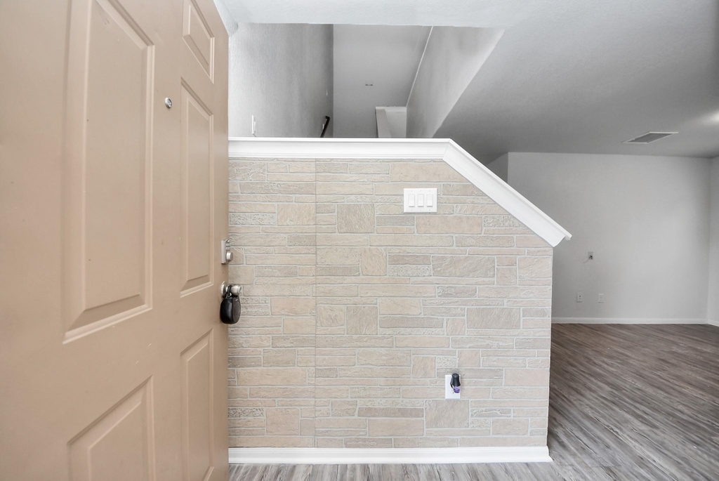 16692 E Ivanhoe - Photo 4
