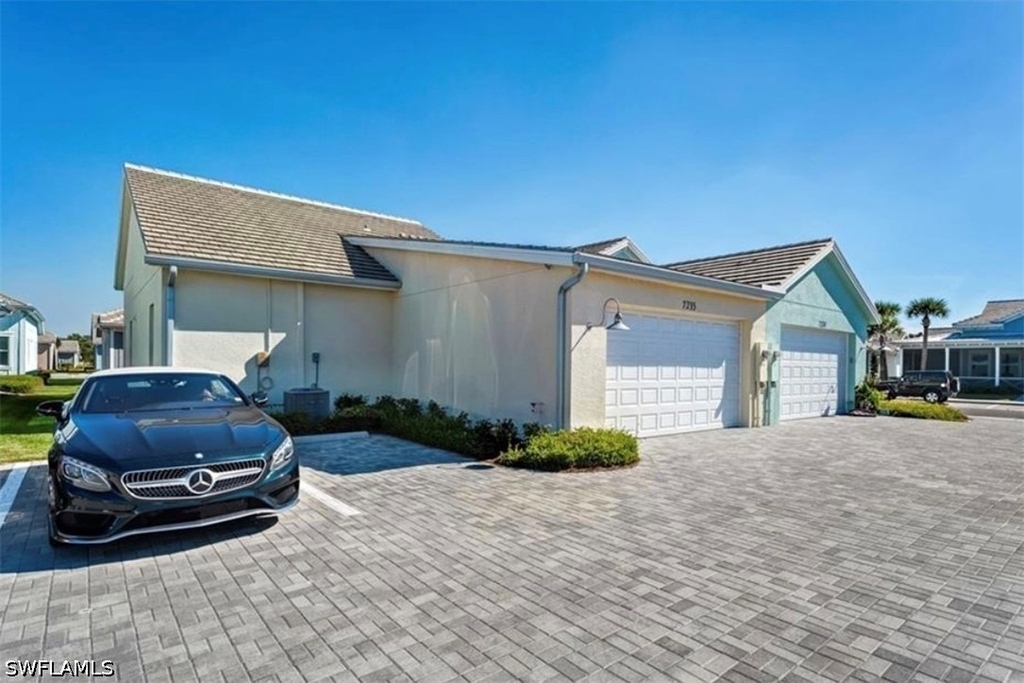 7235 Saona Court - Photo 11