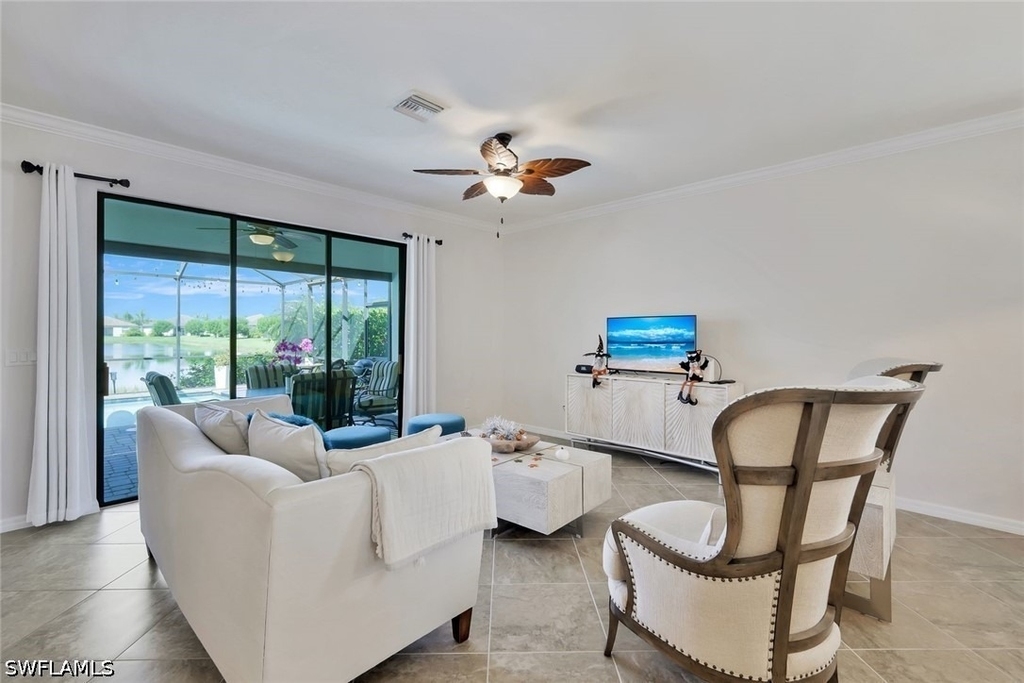 9207 Shadow Oak Lane - Photo 4