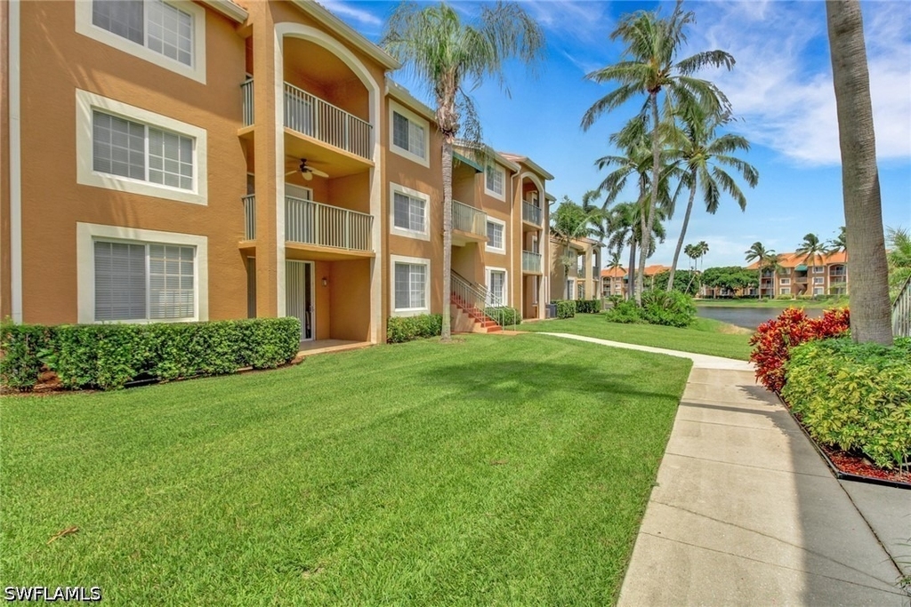 1195 Wildwood Lakes Boulevard - Photo 1