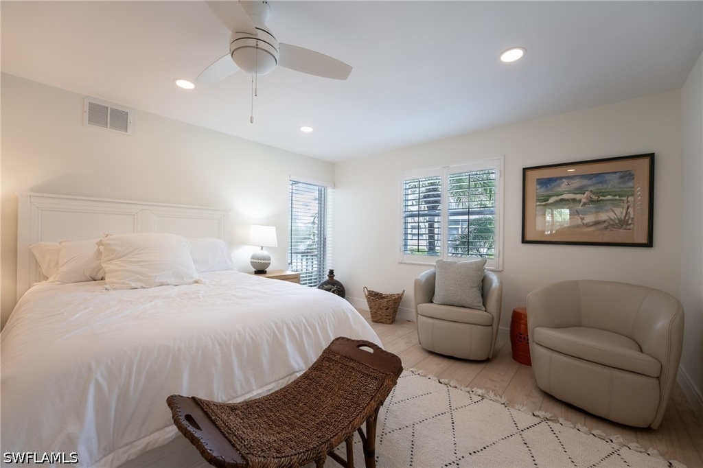 360 10th Avenue S - Photo 23