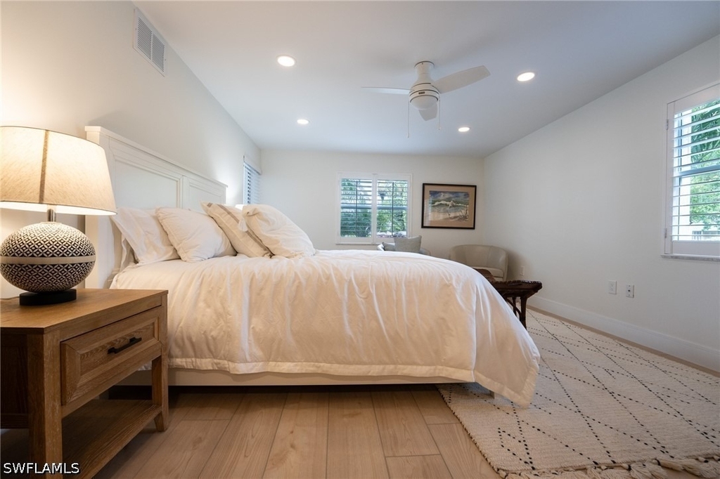 360 10th Avenue S - Photo 22