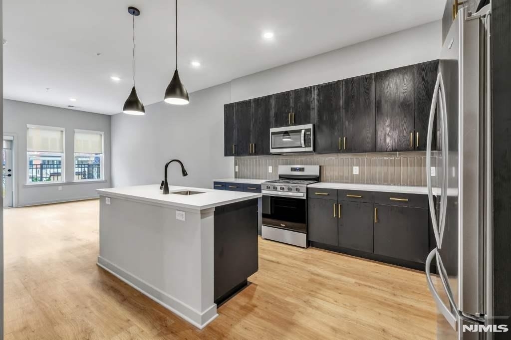 51 Okner - Photo 1