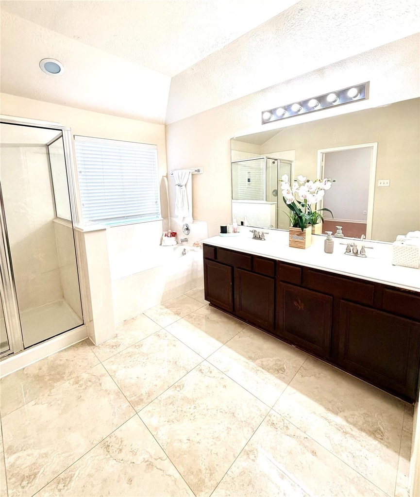 10823 Coral Garden Lane - Photo 20