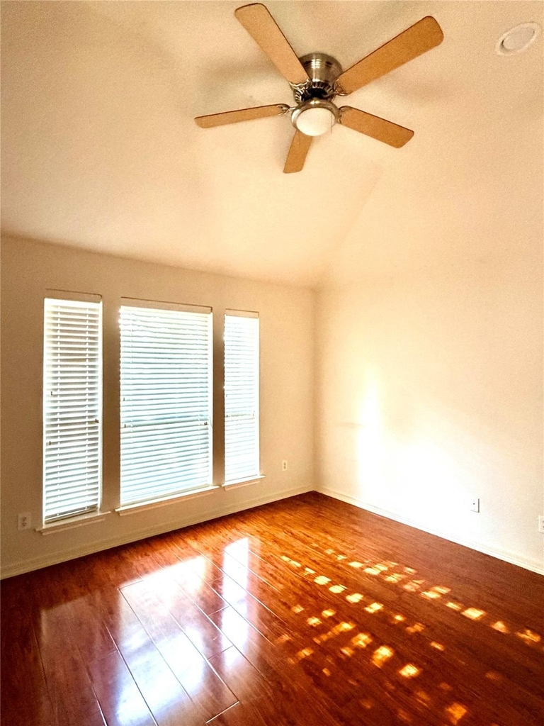 10823 Coral Garden Lane - Photo 7