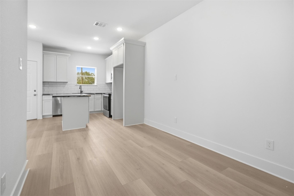 307 Bolden Street - Photo 29