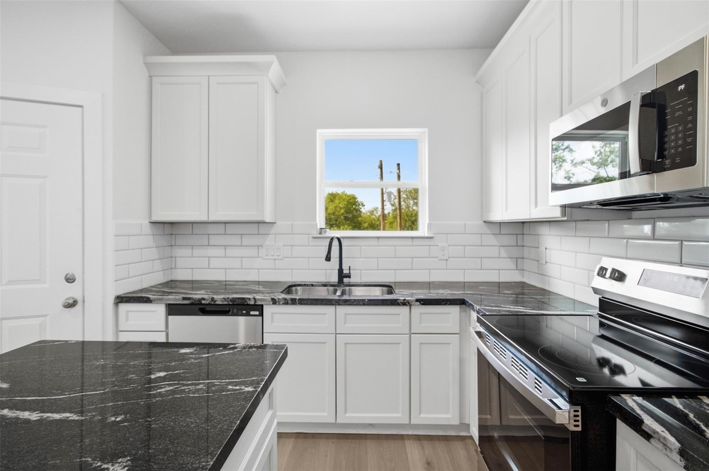 307 Bolden Street - Photo 27