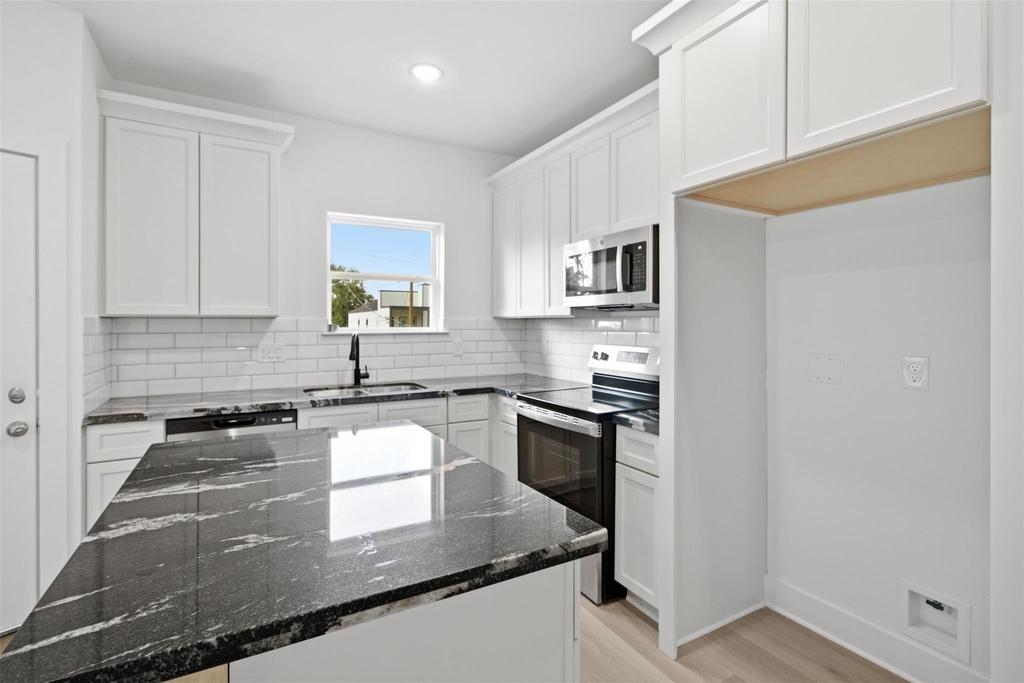 307 Bolden Street - Photo 26