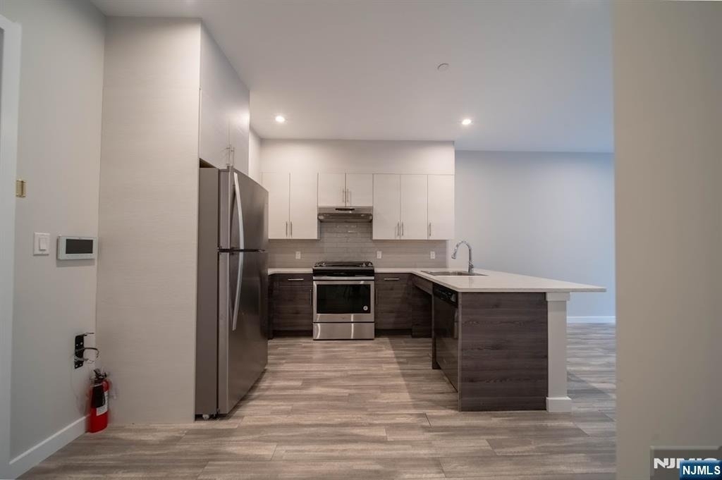 62 Broadway - Photo 7