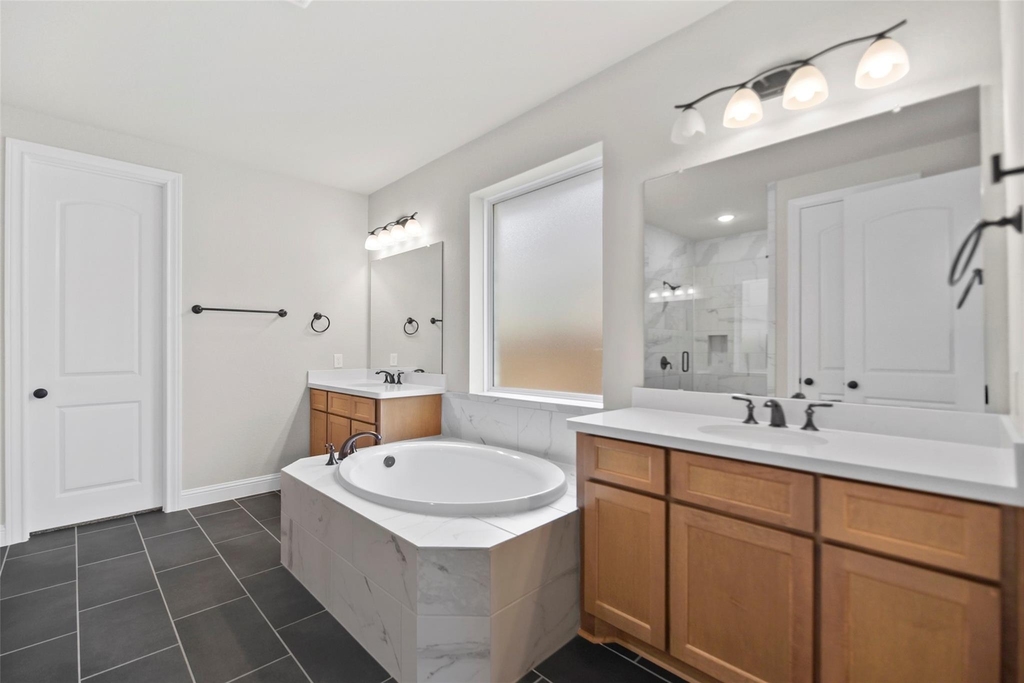 28080 Woodland Bend Way - Photo 21
