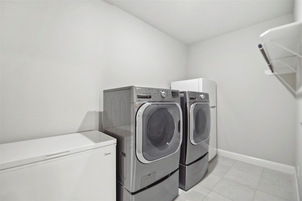 28080 Woodland Bend Way - Photo 31