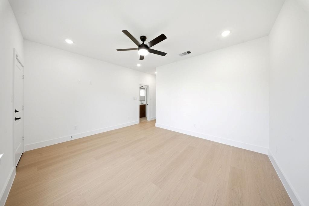 7417 Charlie Street - Photo 29