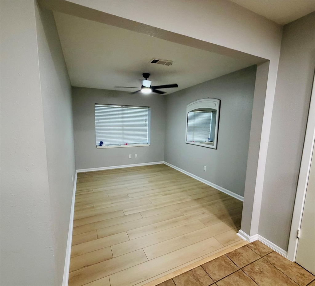 4234 Fleet Ln Lane - Photo 7