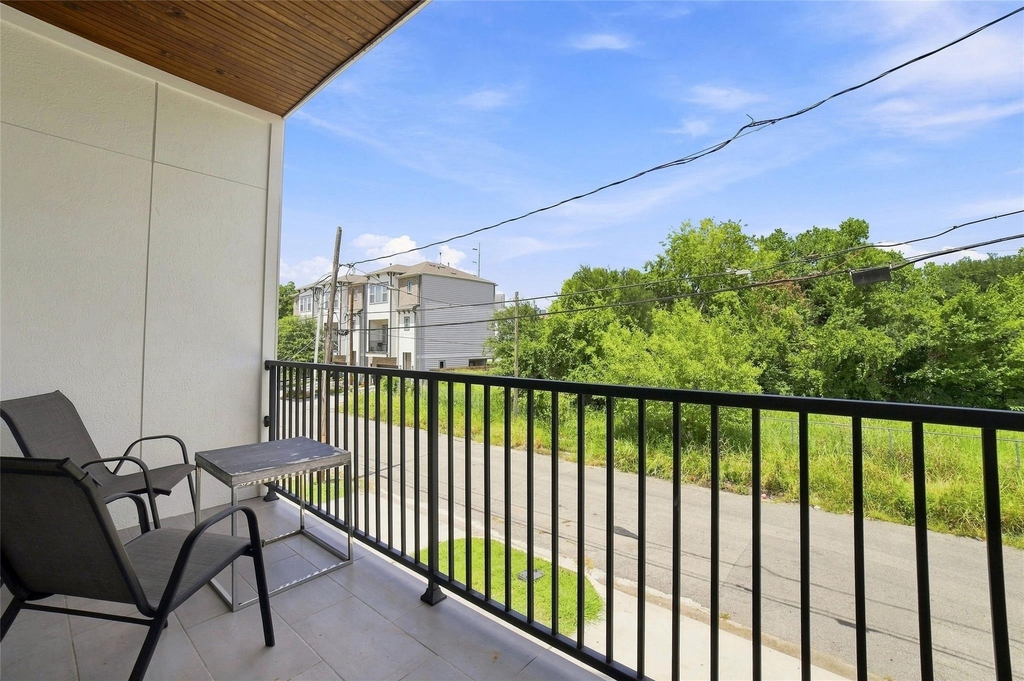 2618 Mcllhenny Street - Photo 16