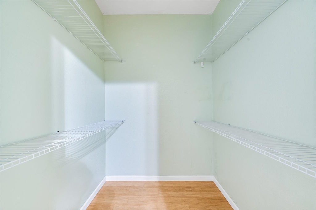 2100 Tanglewilde Street - Photo 17