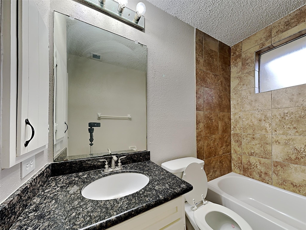 6907 Foxside Lane - Photo 14