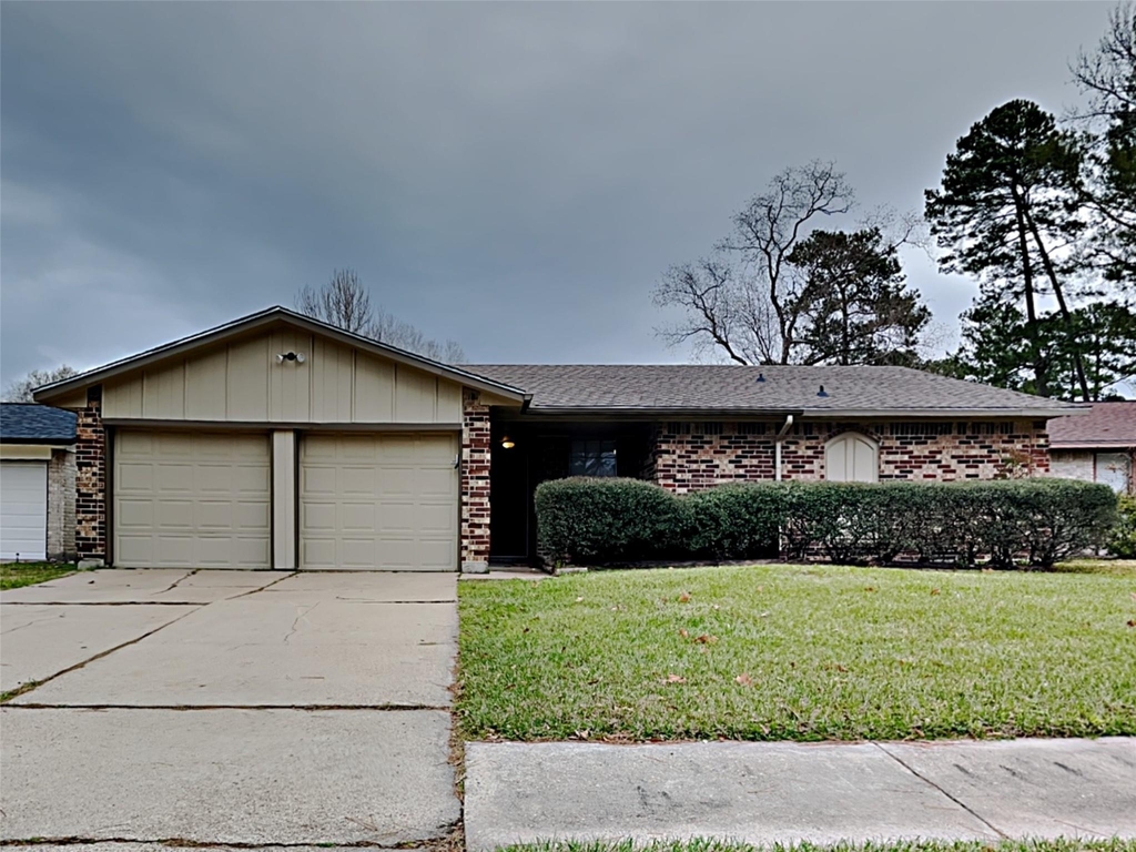 6907 Foxside Lane - Photo 0
