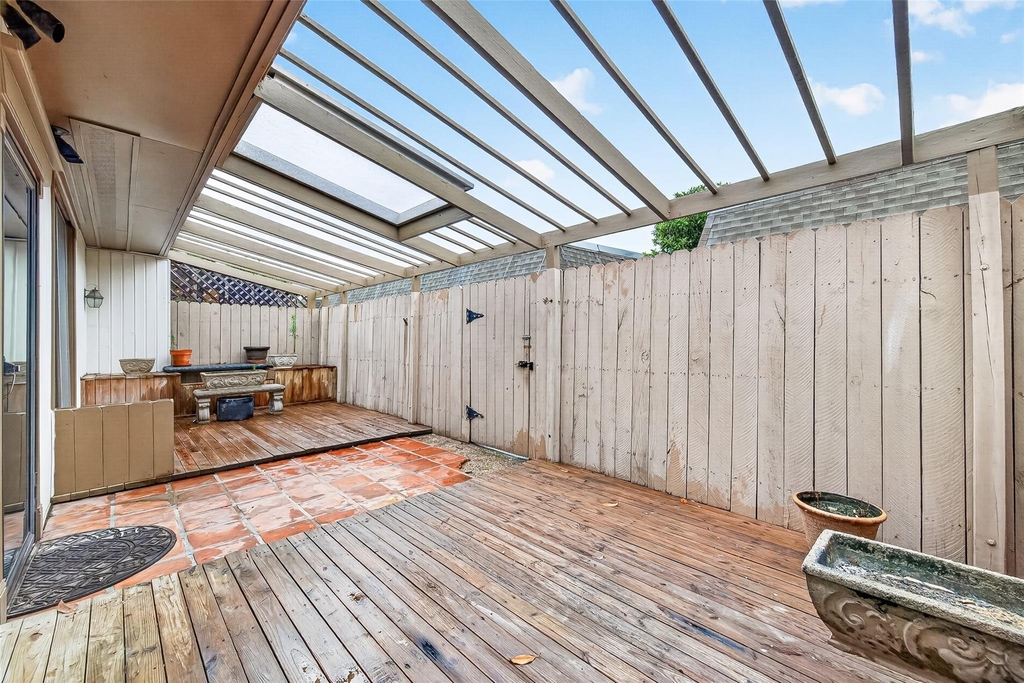3300 Yorktown Street - Photo 34