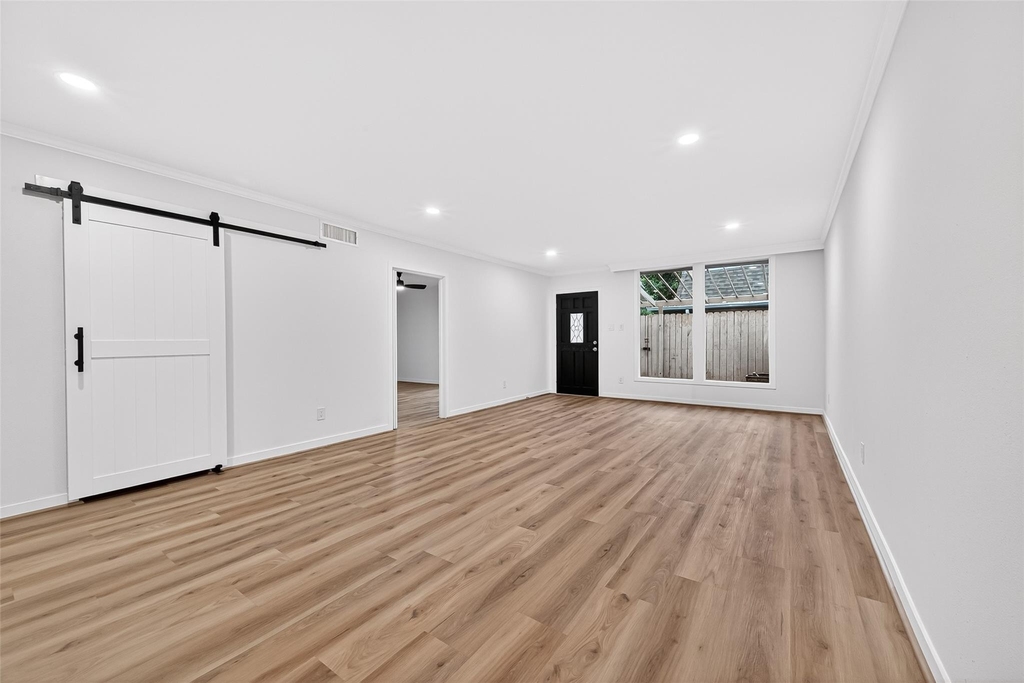 3300 Yorktown Street - Photo 13